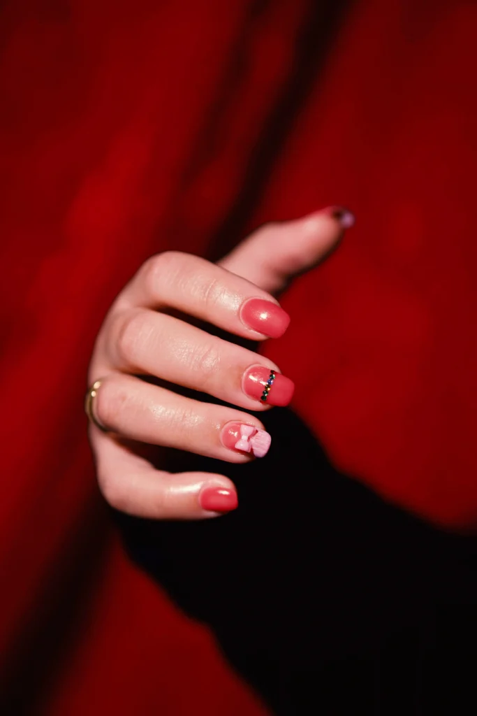 short pink nails design