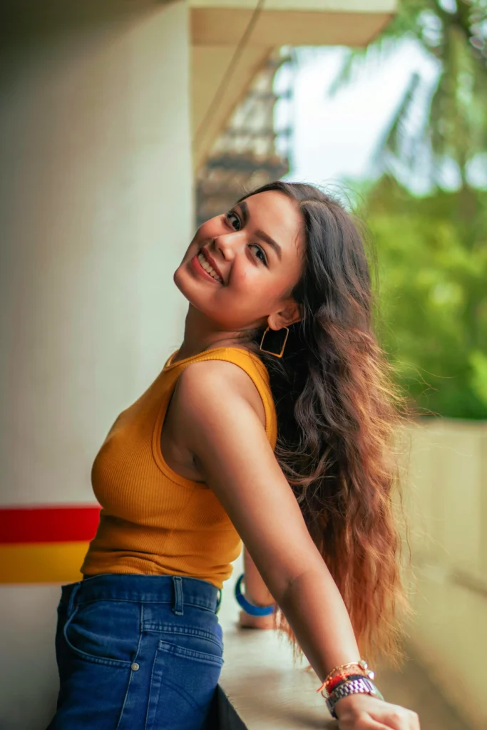 simple girl with smiling face